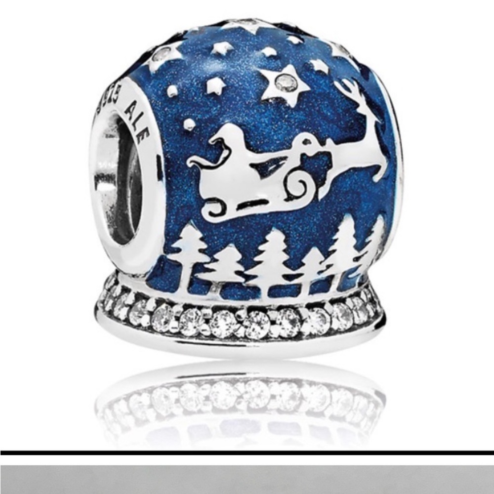 Pandora snow globe charm